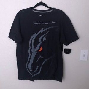 black nike boise state shirt